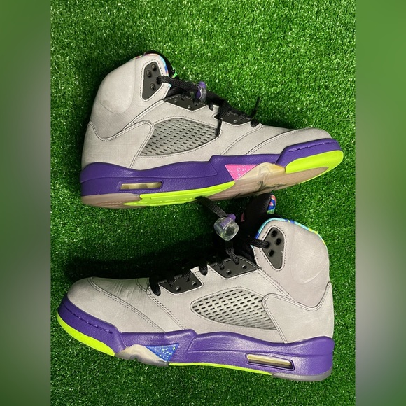 Jordan 5 main image 4